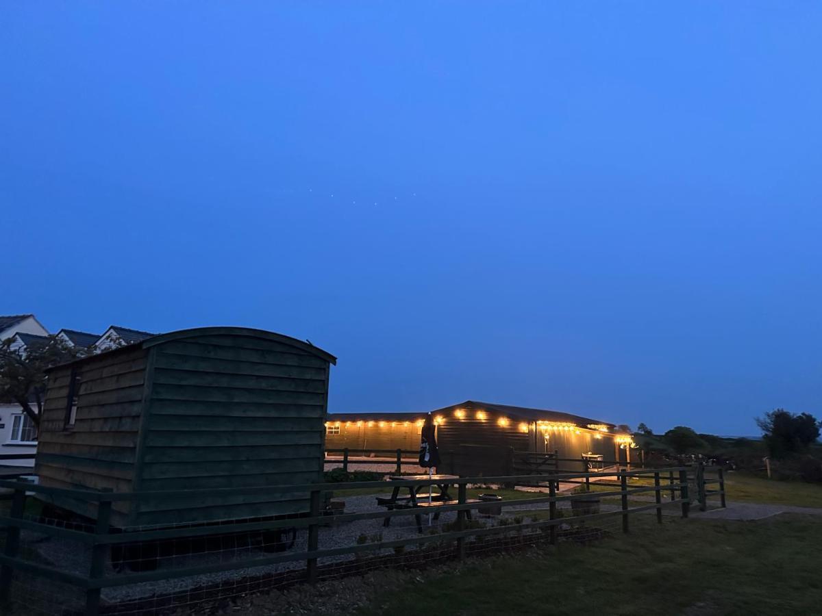 Stags Hide Hotel Minwear Eksteriør billede