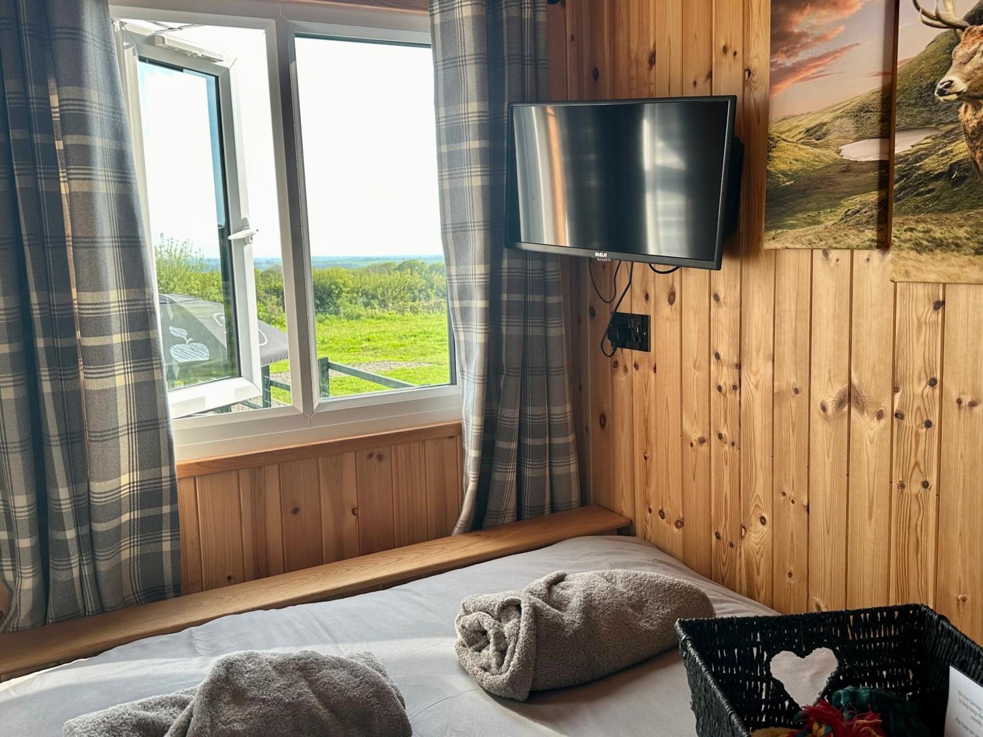 Stags Hide Hotel Minwear Eksteriør billede